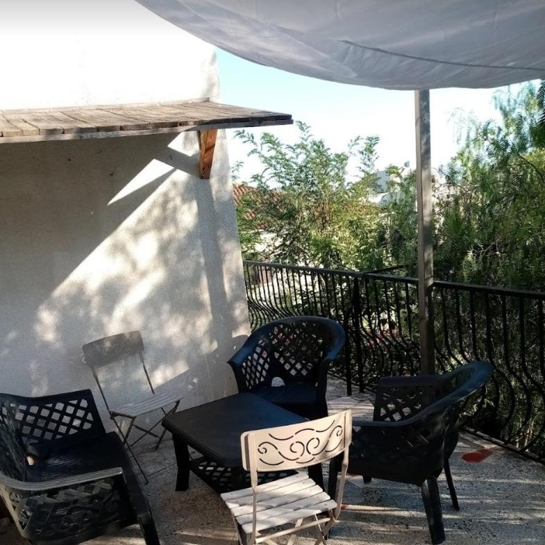 Haut De Villa Hyeres * Hyeres